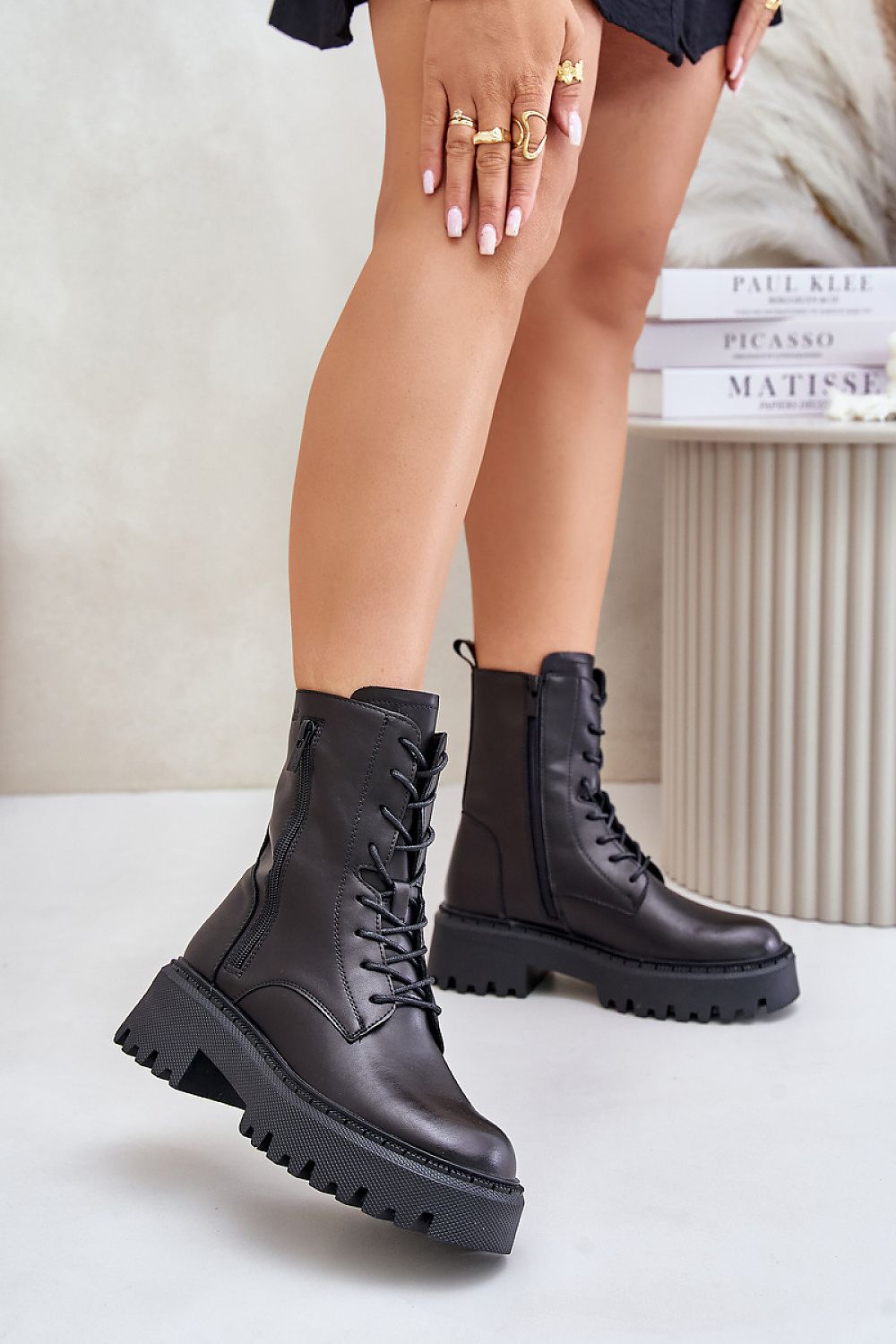  Boot model 202041 Step in style 