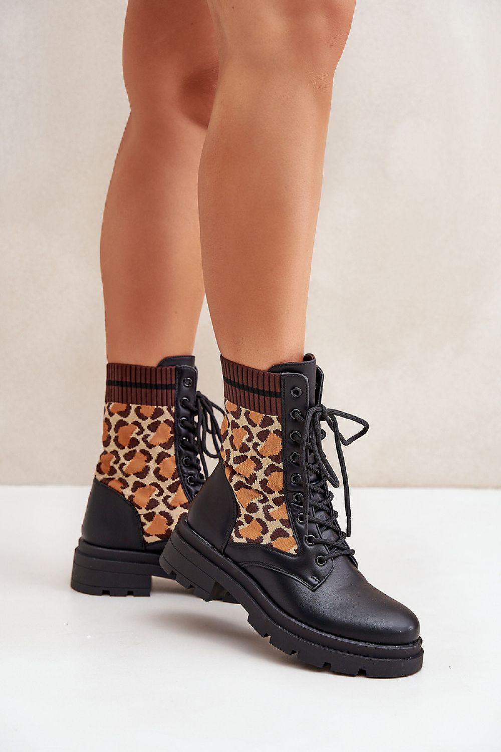  Boot model 204671 Step in style 
