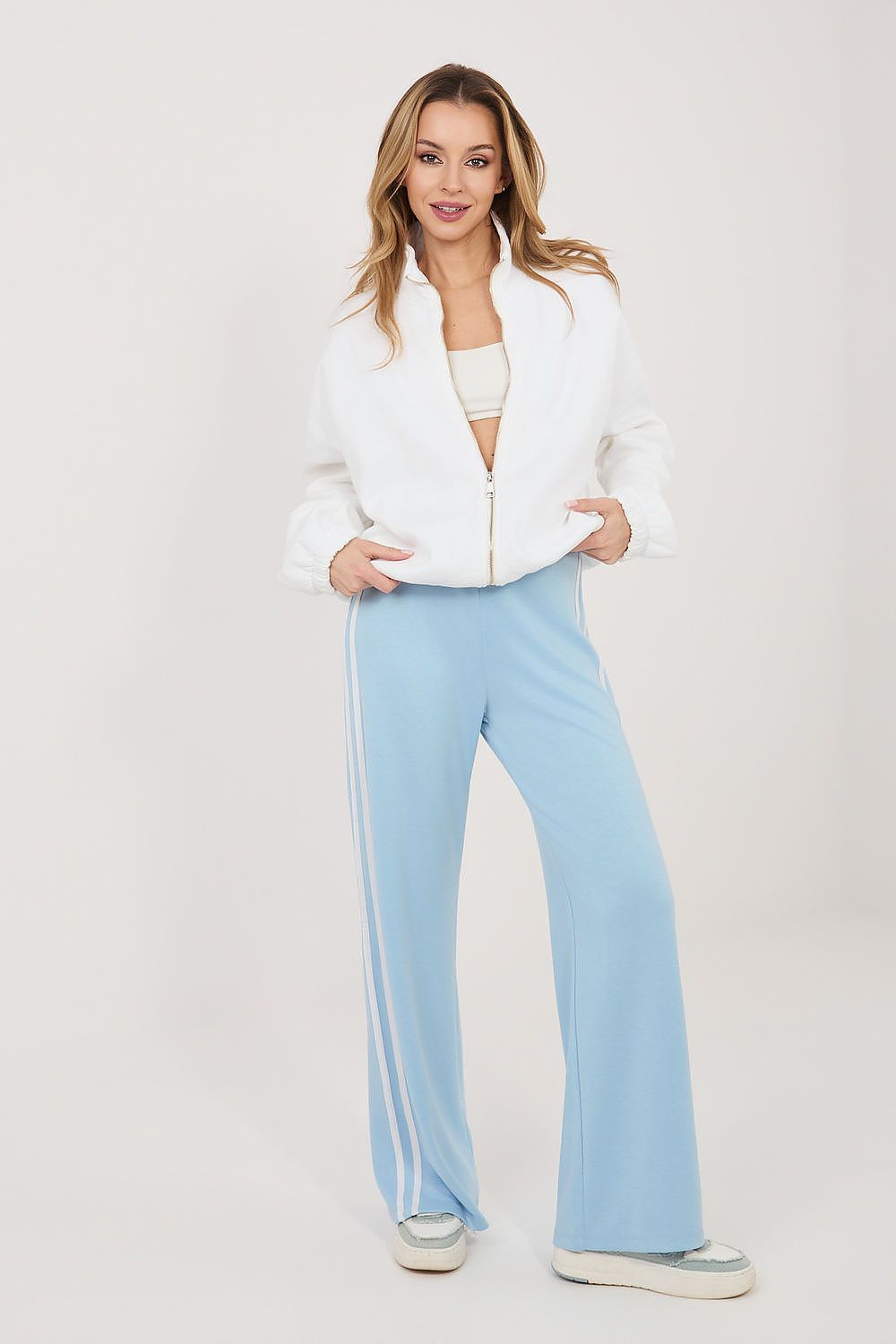  Sportanzug Hosen model 226157 Relevance 